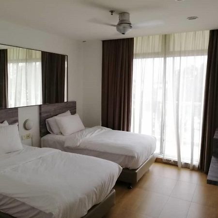 Tropical Hotel Kota Damansara Exteriör bild